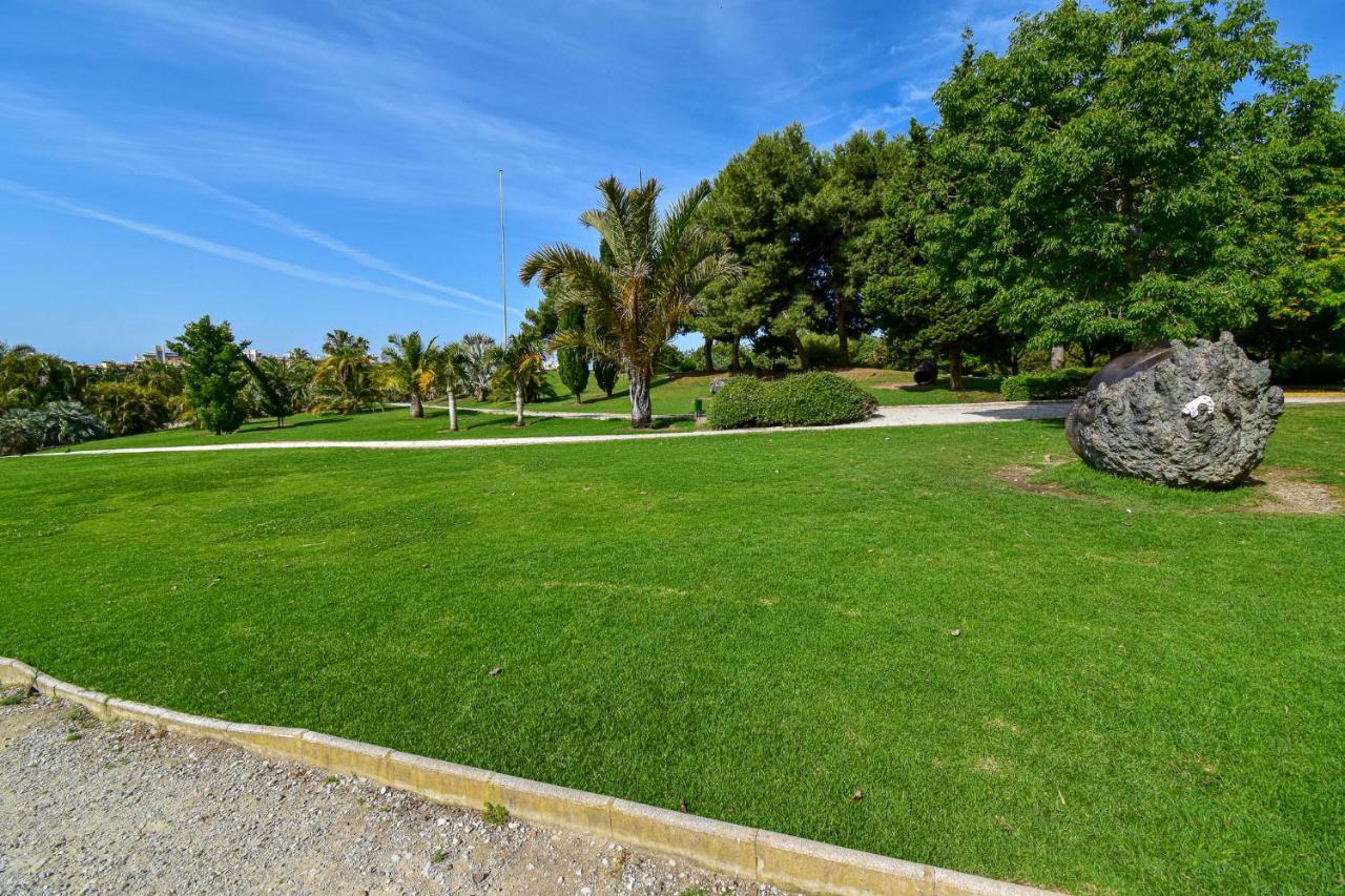 MINERVA, Benalmadena Costa, Stunning Sea&Mountain view, 1 bedroom apartment Exterior foto